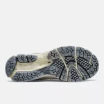 Унисекс Маратонки New Balance 2002R Rain Cloud - Image 6