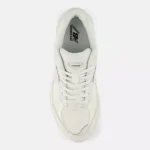 Унисекс Маратонки New Balance 2002R White - Image 4